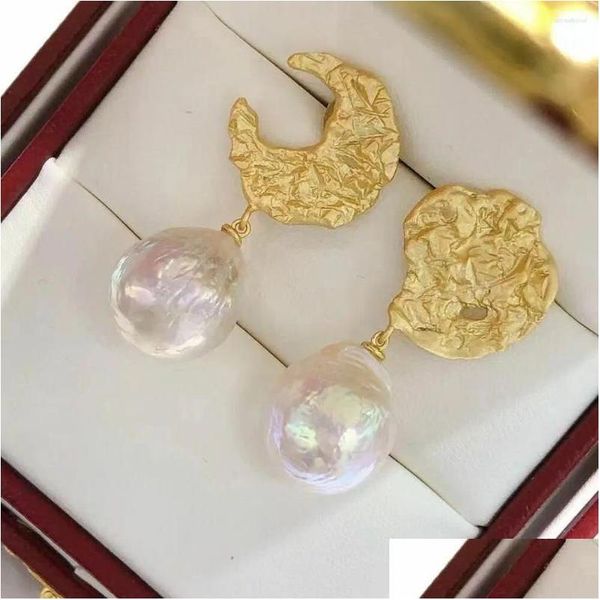 Boucles d'oreilles en lustre en peluche charmantes 11-12 mm mer du sud baroque perle d'oreilles 925s