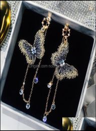 Cuelga los pendientes de la lámpara joyería coreana hada mariposa larga para las mujeres chica oído adorno aleación círculo Rhinestone borla Handmad5852941