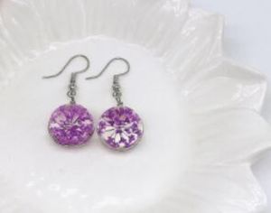 Cuelgue los pendientes de la lámpara Joyería Nueva Diy Flores secas hechas a mano Pendiente de aro grande con bola de cristal de cristal transparente Planta real para Wome