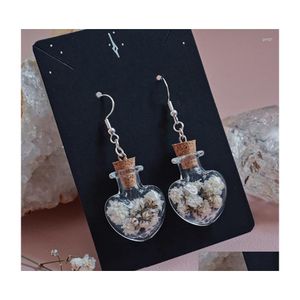 Dangle Chandelier Boucles d'oreilles Soft Bloom Variant Gypsophila Fleurs séchées Coeur Bouteille en verre Charme Cadeau pour elle Drop Delivery Jewelry Dhjad