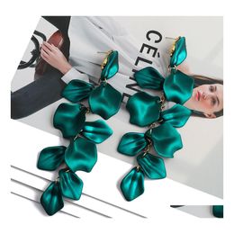 Bengelen kroonluchter elegante zoete mtiacryl bloemblaadjes glanzende tassel oorbellen voor vrouwen licht luxe druppel levering sieraden dhpxw