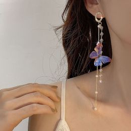 Cuelgue la lámpara exagerada perla de cristal azul borla de la mariposa pendientes largos para las mujeres pendiente de la moda coreana regalo de la joyería de la fiesta de cumpleaños diaria 230703