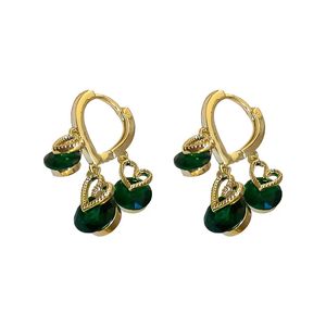 Dangle Chandelier Fashion Hoop Boucles d'oreilles pour les femmes Love Peach Heart Crystal Ear Hoop Vintage Jewelry