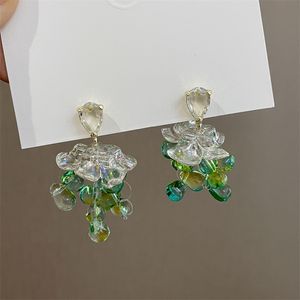 Pendientes de gota de uva de cristal verde transparente a la moda para mujer, Pendientes nuevos de primavera y verano con personalidad