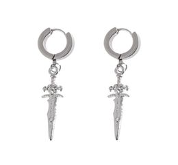 Dangle lustre HipHopRock en acier inoxydable poignard boucles d'oreilles pour hommes femmes petite épée Punk bijoux de mode 2021 cadeau 9899126