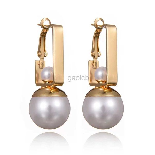 Boucles d'oreilles de perles de mode coréenne en peluche coréenne