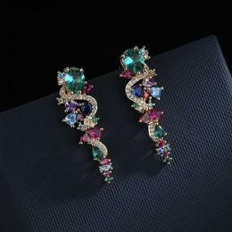 Chandelier en peluche luxuelle Micro-incrusté Fleurs de zircon exagérées Super Flash Boucles d'oreilles Robe de mariée H240423