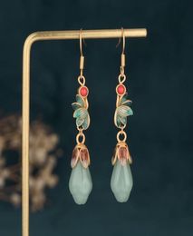 Dangle Chandelier Tendance nationale Boucles d'oreilles de style chinois Cheongsam Antique plaqué or émail peint Magnolia boucles d'oreilles rétroDang2847473