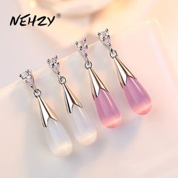 Dangle Chandelier NEHZY Argent plaqué boucles d'oreilles bijoux de haute qualité rétro simple en forme de coeur rose blanc agate Zircon boucles d'oreilles 230718