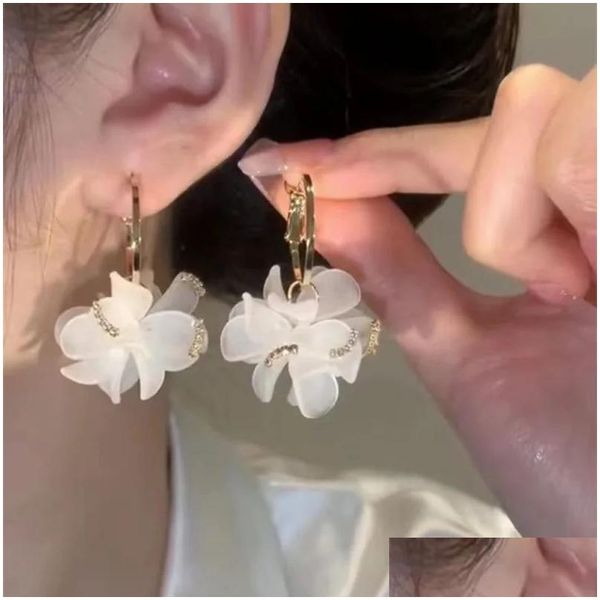 Peloton de lustre de la mode nouvelle mode unique design unique élégant délicat luxueux de luxe blanc zircon 14k boucles d'oreilles en or jaune femme juif dhcql