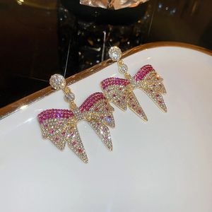 Bengelen kroonluchter nieuwe Koreaanse mode kristal bloemen fijne modellering drop oorbellen gecontracteerde trend fris temperament vrouwen oorbellen oorbellen