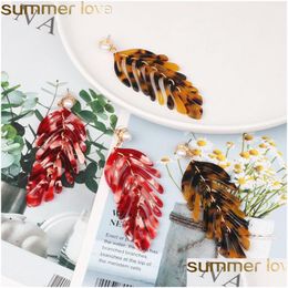 Dangle Lustre Nouvelle Longue Résine Vert Feuilles Boucles D'oreilles À La Main De Mode Acrylique Avec Perle Charme Pour Les Femmes Parti Bijoux Drop Deliv Dhy6F