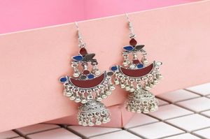 Bungelende kroonluchter originele etnische zilveren metalen kwastje bal oorbellen Boho hippie sieraden zigeuner voor vrouwen Afghanistan Thailand Nep2078859