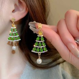 Pendientes de árboles de Navidad de perlas de araña de colgle para mujeres con incrustaciones de gota de gota de rango de diario inferior de diez rianas temperamento de joyería de lujo