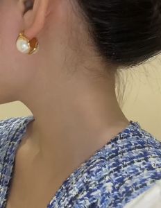 Pendientes de perlas de temperamento de la lámpara de colgle 2022 Nuevo estilo Luxury Doble -Side Jewelry