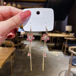 Bengelen kroonluchter temperamentvol voor uitstek kristal bloem tassel oorbellen Koreaans licht luxe ijzige franje vrouwelijke mode sieraden.