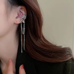 Dangle Lustre À La Mode Délicat Zircon Pétale Gland Clip Boucle D'oreille Pour Femmes Fille Personnalité Non Piercing Suspendu Faux Cartilage Bijoux Cadeau