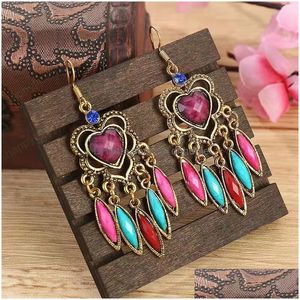 Cuelga la lámpara de moda de las mujeres melocotón en forma de corazón acrílico gota de agua cuelga los pendientes femeninos Boho étnico Retro Rose Red Beads borla Dhhad