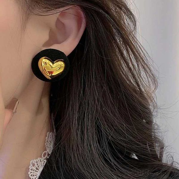 Chandelier enveloppe vintage Boucles d'oreilles à coeur noir troupeau pour femmes exagérées en métal Bowknot boucles d'oreilles enracineux bijoux bijoux