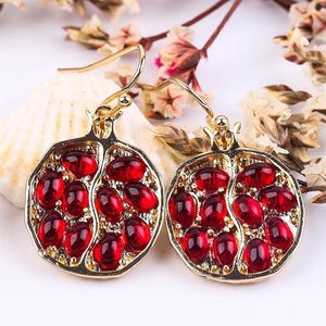 Dangle lustre Vintage frais rouge pierre goutte boucle d'oreille intéressant grenade en forme d'or couleur boucles d'oreilles ensemble de bijoux pour les femmes 152 V