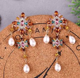 Dangle Chandelier Vintage Long Multi Color Declaración de rehinestone Big Pendings para mujeres 2021 Trendy Pearl Crystal Fashion Jewelry5047860