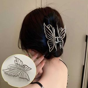 Dangle Lustre Vintage Argent Métal Creux Papillon Griffe De Cheveux D'été Nouvelle Mode Coréen Requin Clip Cheveux Accessoires pour Femmes Tête Ornements Z0608