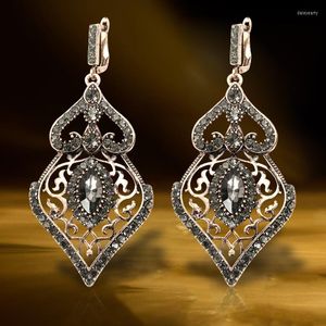 Dangle Chandelier Wbmqda 2022 Boucles d'oreilles de mariée en cristal gris pour femmes Antique Gold Luxury Beach Party Drop Vintage JewelryDangle Dale22