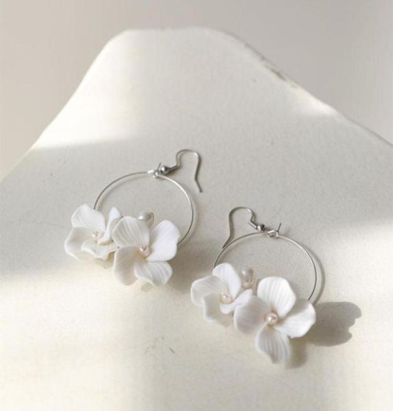 Dangle lustre boucles d'oreilles de mariage en céramique florale bijoux de mariée couleur or argent perles faites à la main femmes goutte boucle d'oreilleDangle7750526