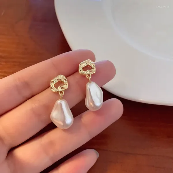 Pendientes colgantes 10 par/lote joyería de moda pendiente de perla de Metal Irregular para mujer