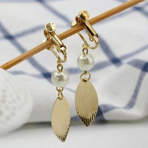 Pendientes colgantes 12 par/lote Color dorado hojas de perlas simuladas doble gota de agua pendiente colgante joyería al por mayor para mujeres Clip