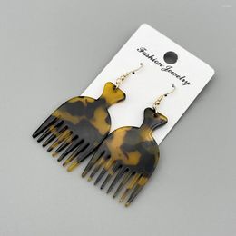 Boucles d'oreilles en peluche 1pair Style Classic avec un poids léger mignon pour les filles