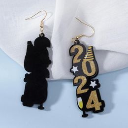 Bengelen oorbellen 1pair glitter acryl 2024 jaar kerstmuts druppel voor vrouwelijke meisjes geschenken mode sieraden