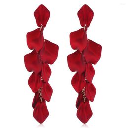 Bengelen oorbellen 2023 aankomst vintage vrouwen sexy rozenpetaal lange tassel vrouwelijke Koreaanse sieraden rood