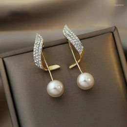 Bengelen oorbellen 2023 Classic Elegant Imitation Pearl voor vrouwen Crystal Long Tassel Exquisite Drop Earring Bruiloft sieraden