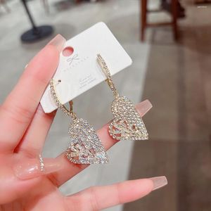 Boucles d'oreilles pendantes 2023 Style coréen belle goutte de papillon pour les femmes strass mariages bijoux cadeaux