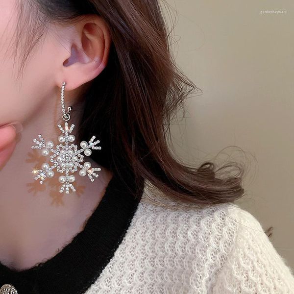 Boucles d'oreilles pendantes 2023 argent aiguille perle incrustée strass flocon de neige noël femmes Style Vintage broche bijoux accessoires