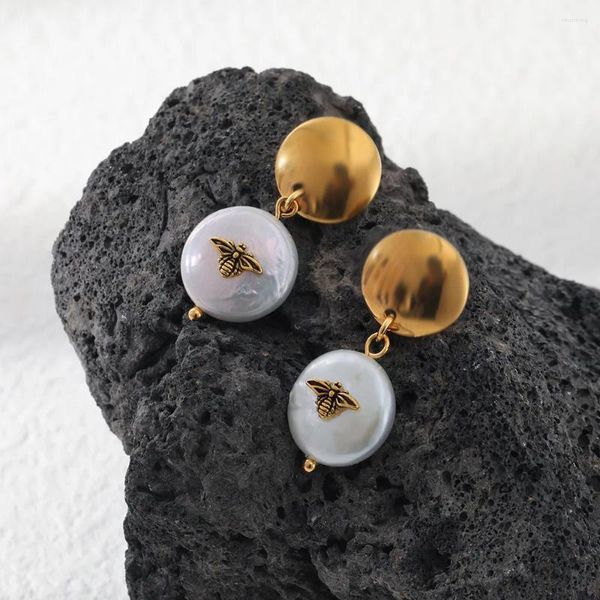 Boucles d'oreilles pendantes Style abeille, ne se décolore pas, perle naturelle, pendentif Animal, mode dames, bijoux en acier inoxydable, vente en gros, 2023