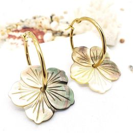 Boucles d'oreilles pendantes 2023 à la mode noir naturel sculpté nacre coquille Hawaii ormeau coquillage Plumeria fleur détachable Huggies