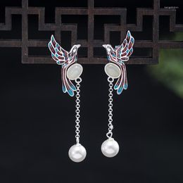 Dange oorbellen 2023 Trendy S925 Sterling Silver Homecoming Bird Female Court Retro Style Hetian Jade Bead