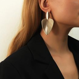 Boucles d'oreilles en peluche 2024 Gold Color exagéré folie en métal géométrique Oersonalise en forme de cadeau de bijoux pour femmes