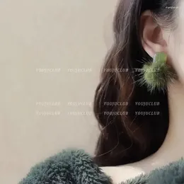 Boucles d'oreilles pendantes en peluche verte, tempérament doux avec résine, automne/hiver, atmosphère de noël, bijoux féminins Tredny, 2024