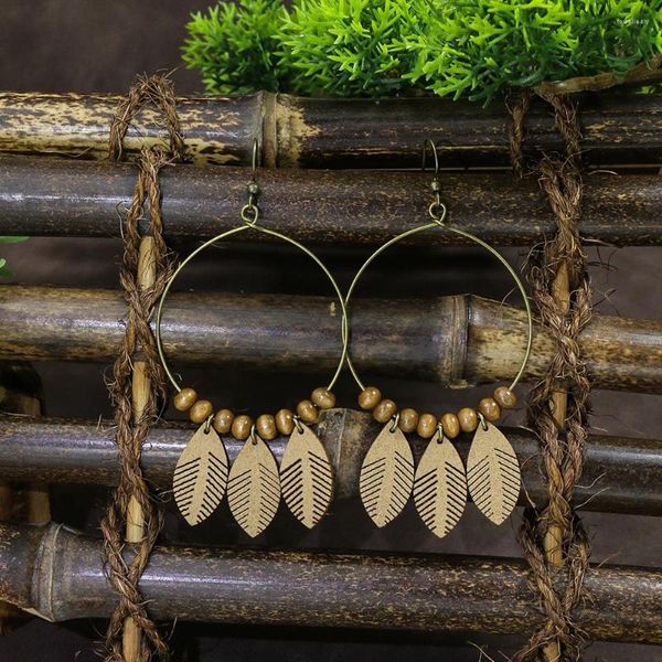 Boucles d'oreilles pendantes rondes faites à la main pour femmes, gitane, rétro, style Boho, perles en bois, en forme de feuille de fleur, 2024