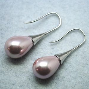 Boucles d'oreilles pendantes 2 pièces paires de boucles d'oreilles en coquillage naturel le métal de nacre est un matériau en laiton pour les vêtements de fête ou de mariage 40x12MM clous pour femmes