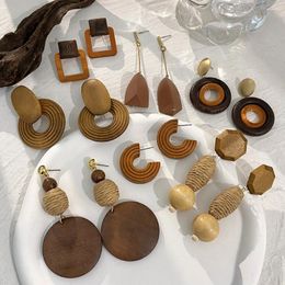 Pendientes colgantes AENSOA, gota étnica de madera Natural para mujer, joyería hecha a mano de madera con textura de lágrima redonda geométrica