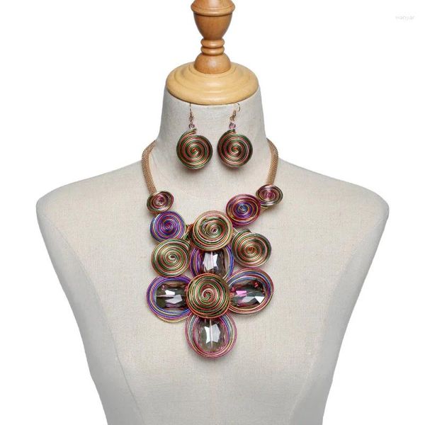 Boucles d'oreilles pendantes de style africain faites à la main en fil d'aluminium et verre avec pendentif en forme de fleur, bijoux à la mode, ensemble ras du cou pour femmes, cadeaux