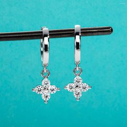 Boucles d'oreilles en peluche anujewel 3 mm Moisanite Hoop Women's Huggies 925 Sterling Silver Lab Créé de bijoux de diamant en gros
