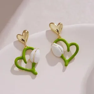 Boucles d'oreilles pendantes en métal pour femmes, tendance, cœur, fleur blanche, tulipe, fruits verts, bijoux de printemps