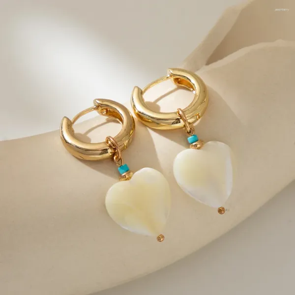 Boucles d'oreilles pendantes pour femmes, pendentif d'amour en forme de cœur blanc laiteux, personnalité exquise, charme Simple, bijoux cadeaux
