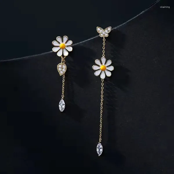 Boucles d'oreilles pendantes asymétriques marguerite longue pampille papillon fleur mignon pour femmes 2023 cadeau de mode charme bijoux Vintage
