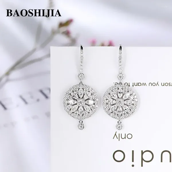 Boucles d'oreilles pendantes BAOSHIJIA solide 18 carats en or blanc éternité diamants antiques femmes véritable personnalité bijoux de haute qualité fabriqués à la main